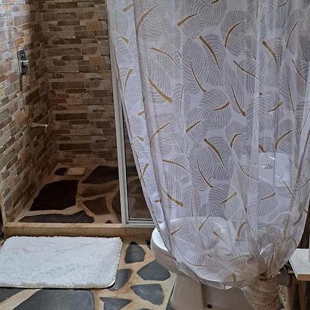 Diani Yoga Barn Bed & Breakfast Ukunda Luaran gambar